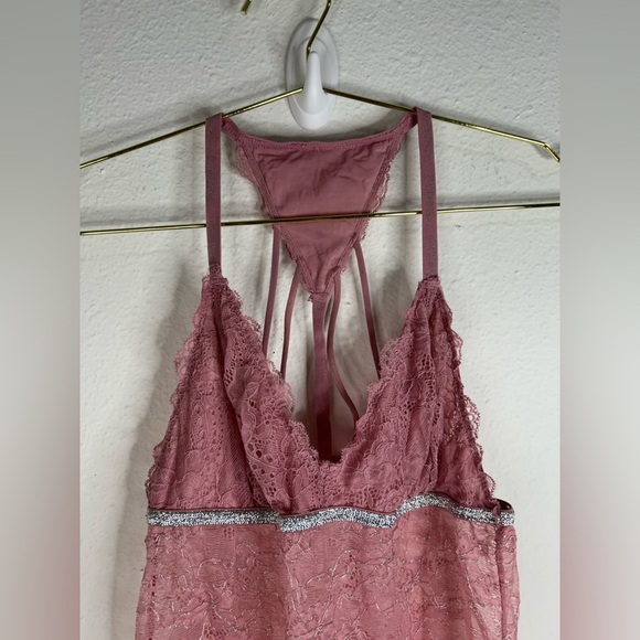 Bebe Pink Lace Strappy Babydoll Chemise – Size Medium - Picture 4 of 9